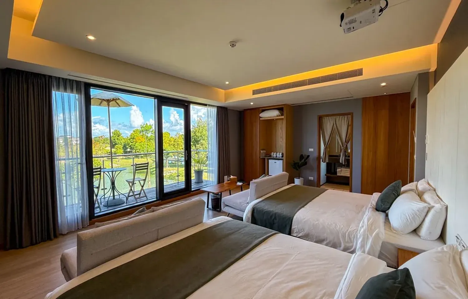 日光綠築 LOHERB Villa Luxury Quad (1/7)